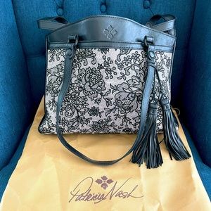 Patricia Nash Purse is strikingly beautiful!  The embroidery work is breathless!